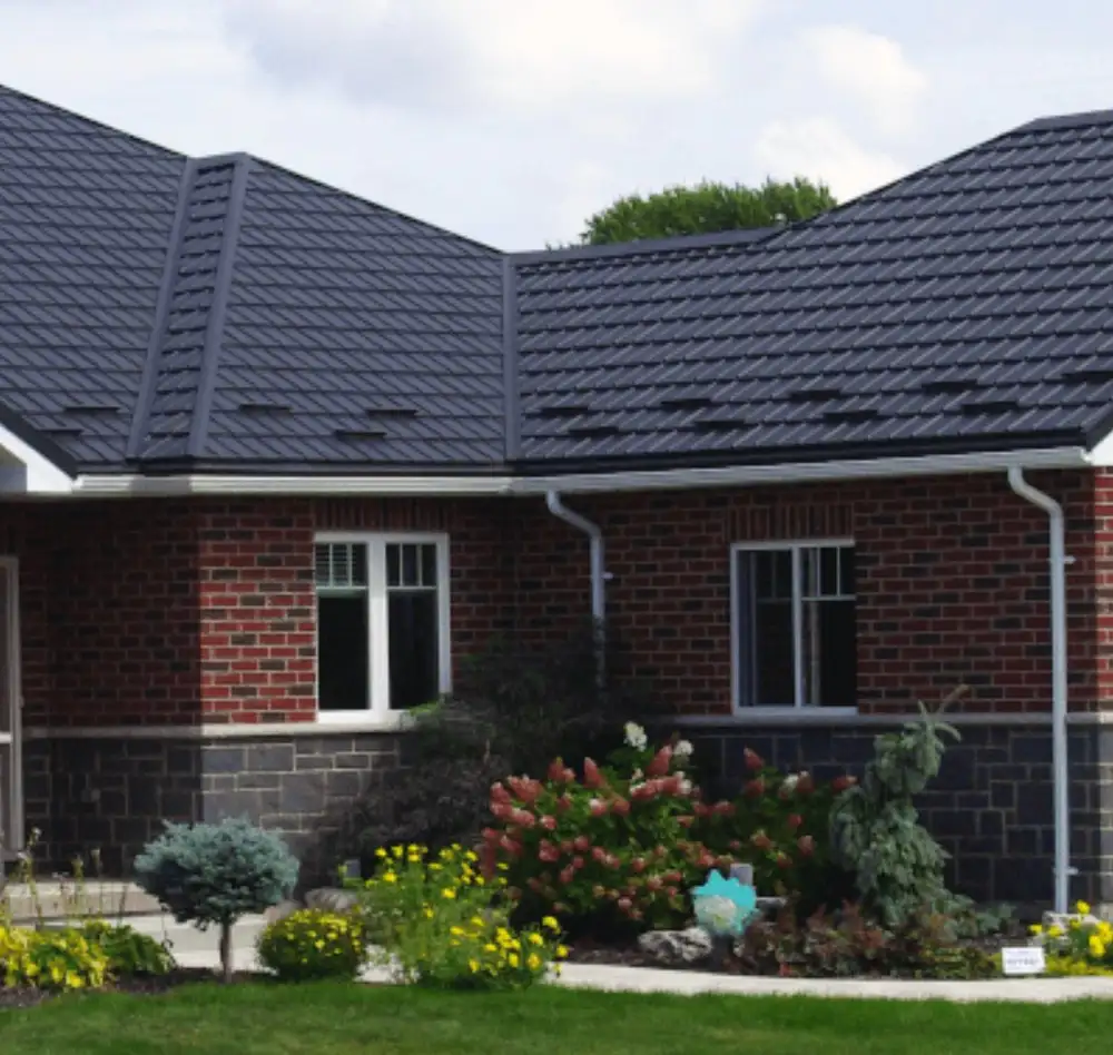 Roofing project completed in the Simcoe region